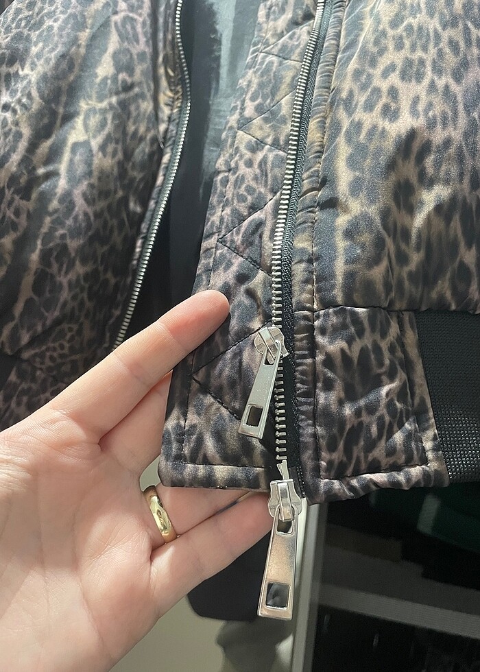 Leopar crop ceket - Görsel 4