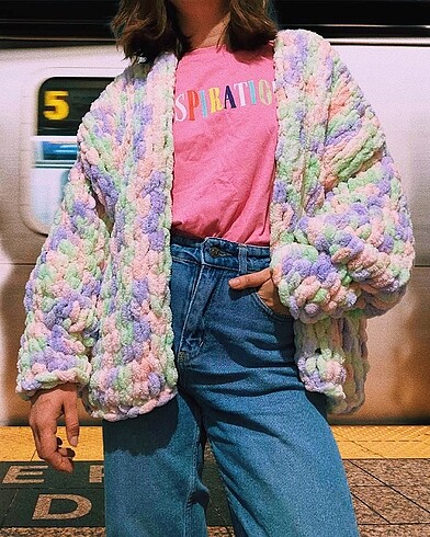 Diğer EL ÖRGÜSÜ OVERSIZE HIRKA