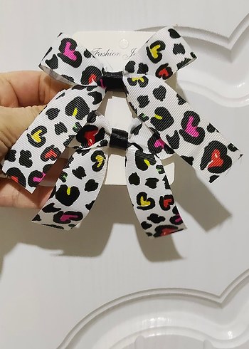 Renkli Leopar Desenli Fiyonk Toka Seti - Görsel 2