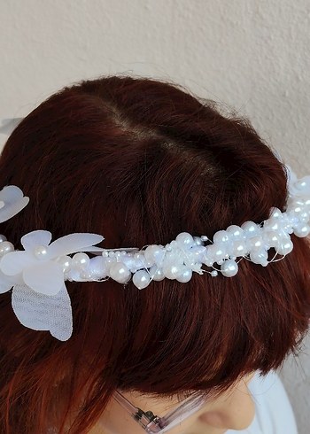 Beyaz Boncuklu Bohem Kelebekli Saç Aksesuarı - Görsel 4