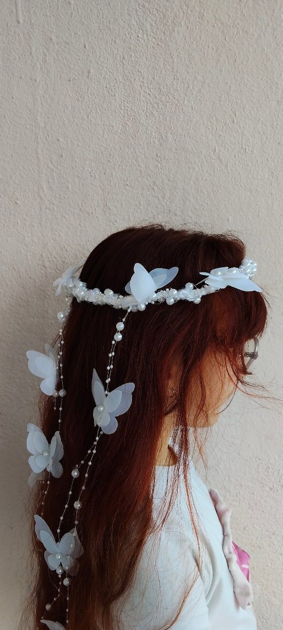 Beyaz Boncuklu Bohem Kelebekli Saç Aksesuarı - Görsel 3