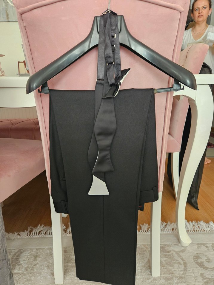 Beyaz Kuşaklı Modern Klasik Damatlık Takım Elbise - Görsel 3