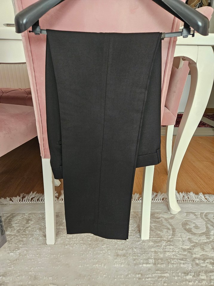 Düğmeli Siyah Erkek Ofis Takım Elbise - Görsel 3