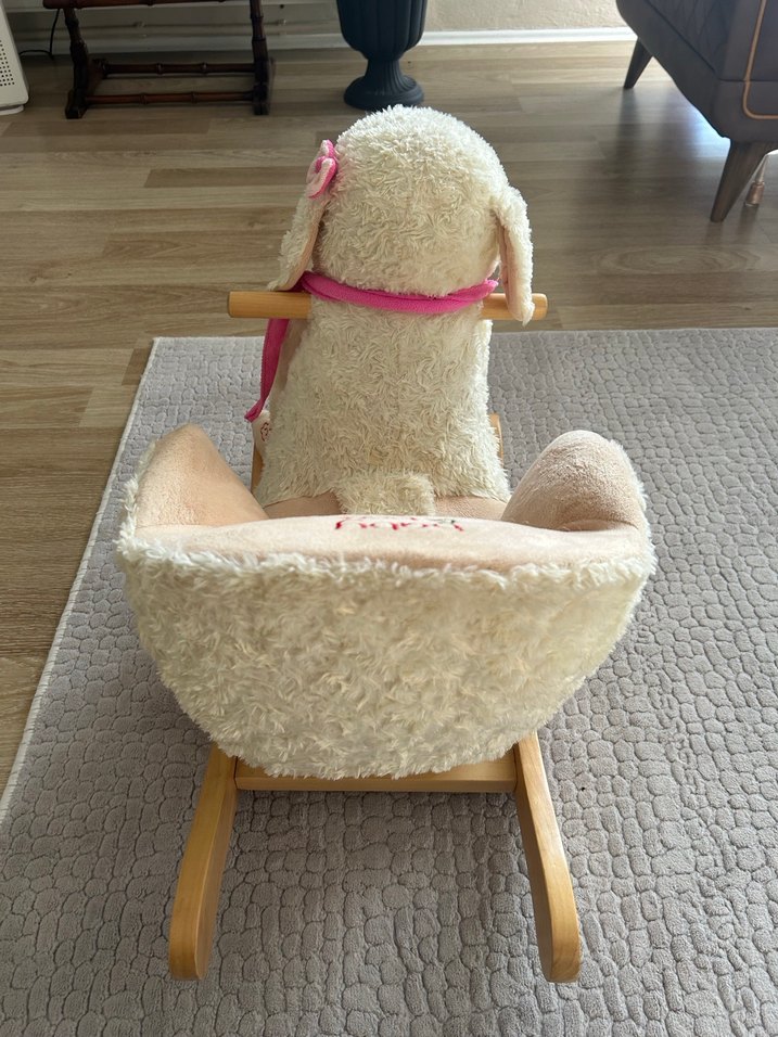 Beyaz Peluş Kuzu Sallanan Sandalye - Görsel 4