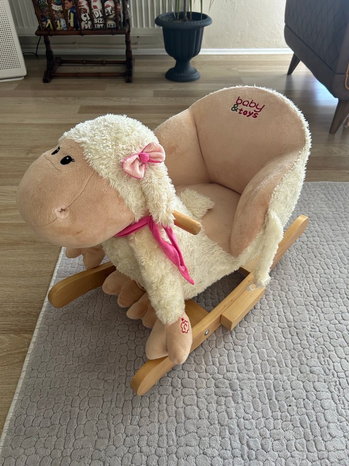 Beyaz Peluş Kuzu Sallanan Sandalye - Görsel 2