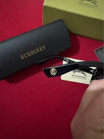 Burberry Güneş Gözlüğü - Görsel 4