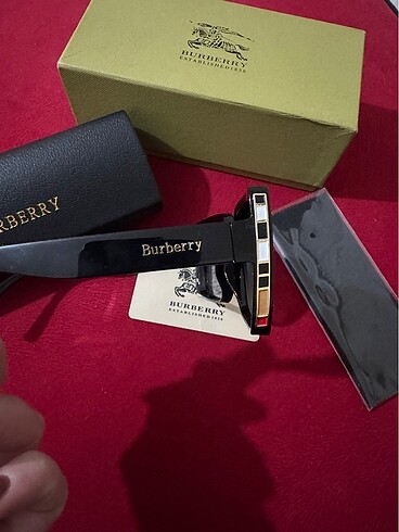Burberry Güneş Gözlüğü - Görsel 5
