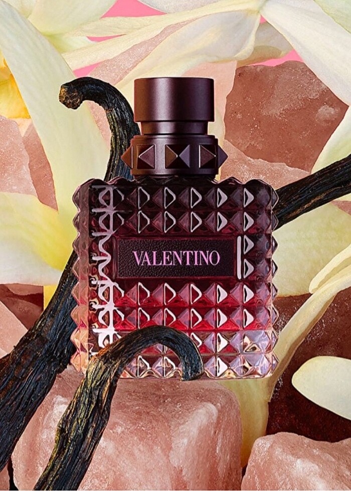 Valentino parfüm - Görsel 3