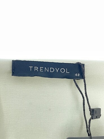 40 Beden çeşitli Renk Trendyol & Milla Kısa Elbise %70 İndirimli.
