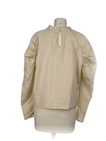 xl Beden H&M Bluz %70 İndirimli.
