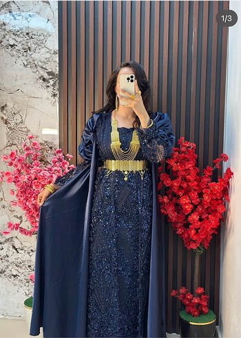 Boncuk İşlemeli Uzun Lacivert Straplez Abiye - Görsel 2