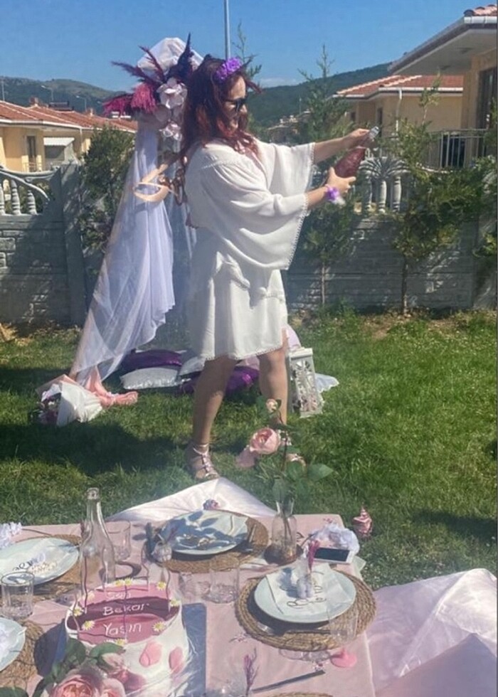 Twist beyaz elbise - Görsel 3