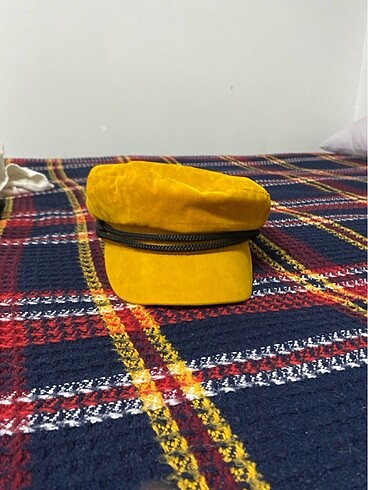 Sarı şapka