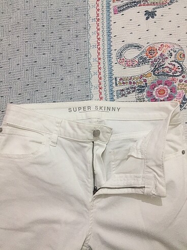 Marks & Spencer Beyaz pantolon