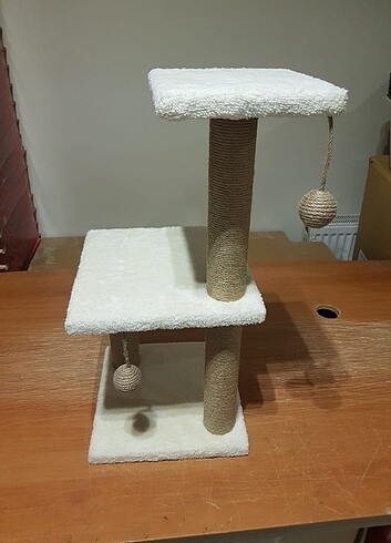 2 Katlı Kedi Tırmalama Tahtasi 68 cm 