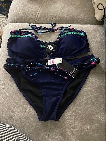 Bikini takım
