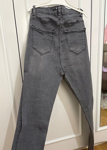 Gri Kadın Slim Fit Sokak Stili Jean - Görsel 4