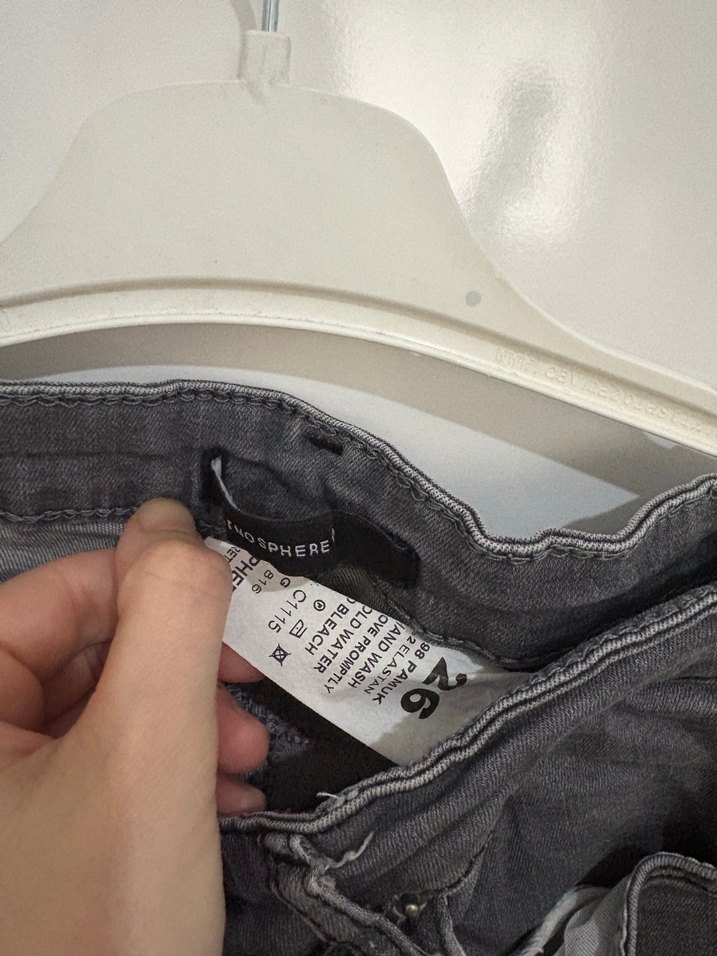 Gri Kadın Slim Fit Sokak Stili Jean - Görsel 3