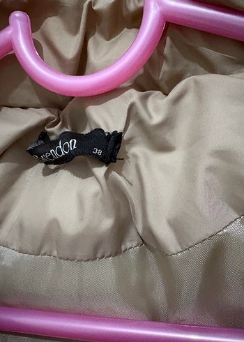 Kürk Detaylı Bej Kadın Şişme Yelek - Görsel 3