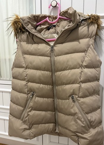 Kürk Detaylı Bej Kadın Şişme Yelek - Görsel 2