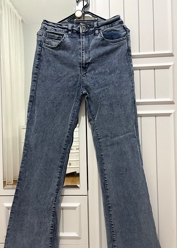 Gri Mavi Denim Kadın Midi Boy Jean - Görsel 3