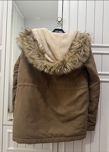 Kahverengi Kürklü Kapüşonlu Kadın Kışlık mont - Görsel 5