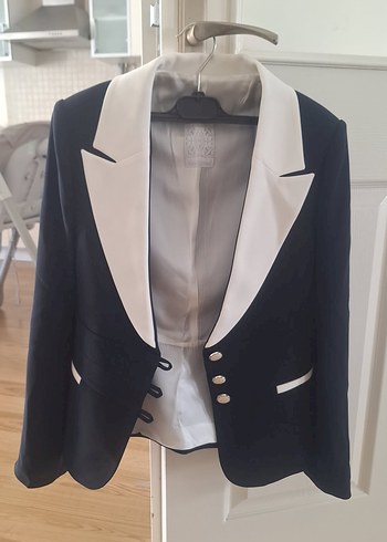 Düğmeli Beyaz Yaka Detaylı lacivert Tuxedo Ceket - Görsel 2