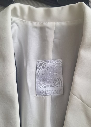 Düğmeli Beyaz Yaka Detaylı lacivert Tuxedo Ceket - Görsel 3