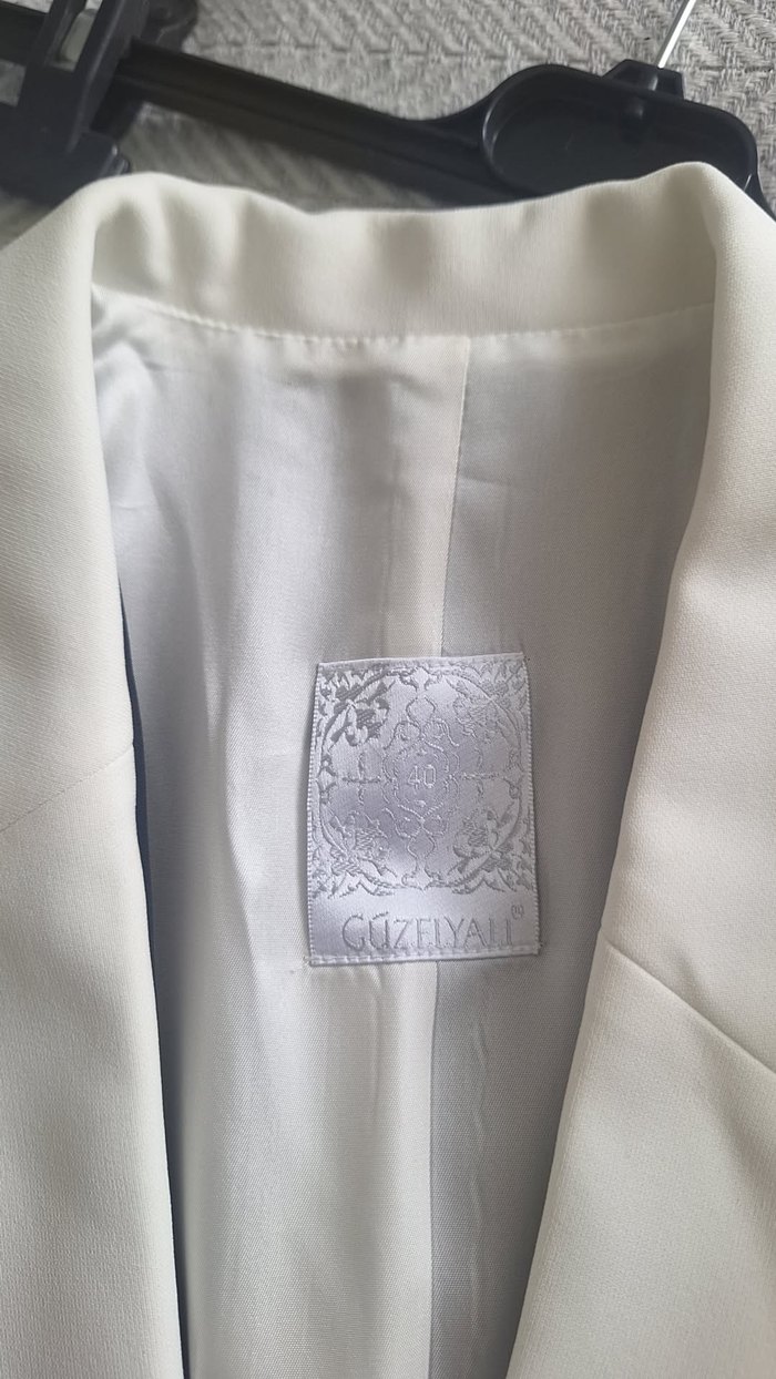 Düğmeli Beyaz Yaka Detaylı lacivert Tuxedo Ceket - Görsel 3