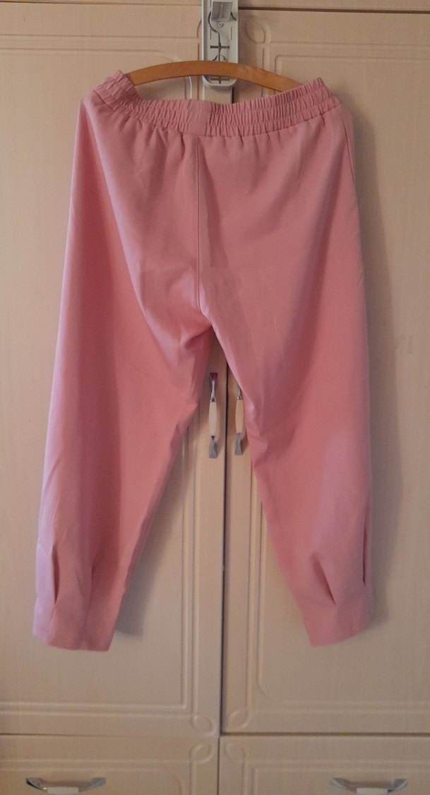 Pembe Drapeli V Yaka Kolsuz Mini Bluz pantolon ikili takım - Görsel 5