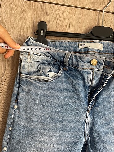 38 Beden Zara inci detaylı jean