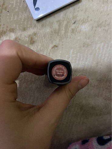 Avon true colour NUDE DOĞAL RUJ