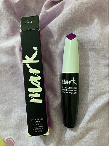 MARK SİYAH RİMEL