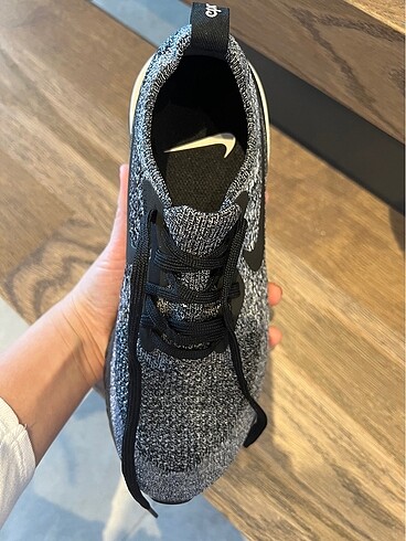 37 Beden siyah Renk Nike Spor Ayakkabi