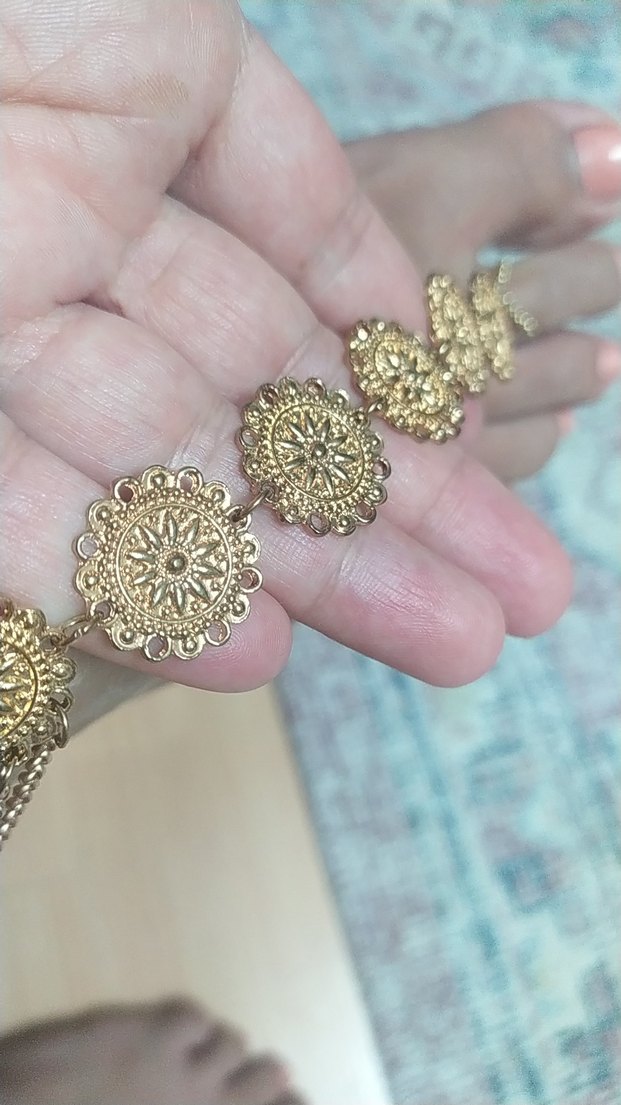 Altın Renkli ayak Şahmeran ı - Görsel 5