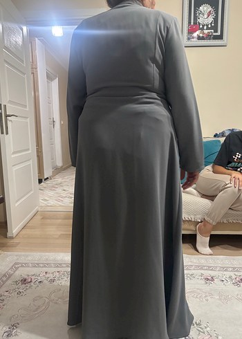 Uzun Gri Kadın Ferace Bol Kesim - Görsel 3