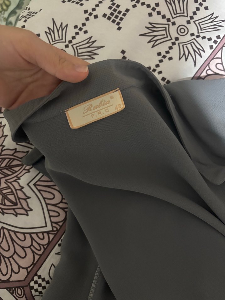 Uzun Gri Kadın Ferace Bol Kesim - Görsel 4