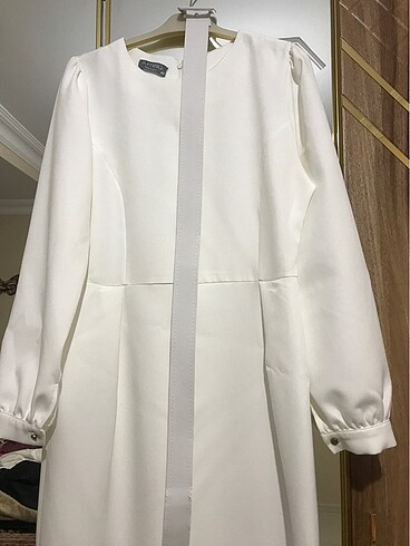 40 Beden beyaz Renk Kalem elbise