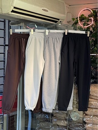 Bershka 3 iplik şardonlu eşofman altı