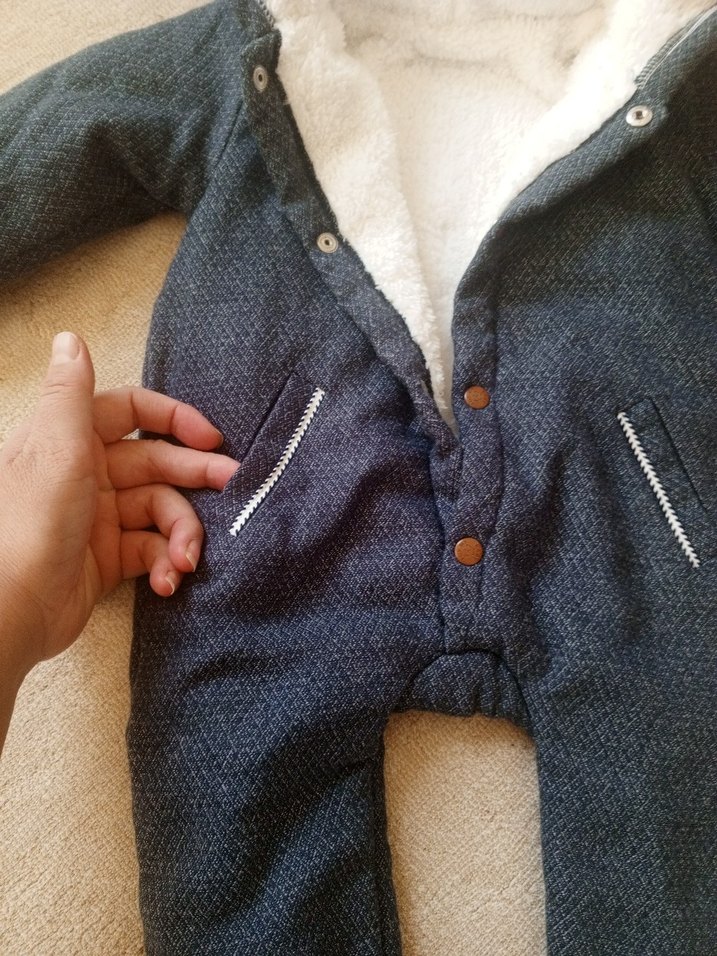 Gri Kapüşonlu Bebek Tulumu montu - Görsel 3