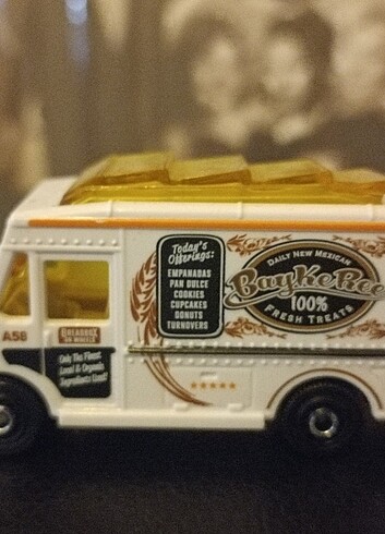 Beden Matchbox chow mobile 