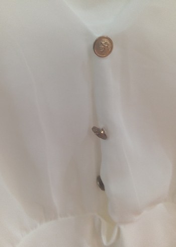 Batik Beyaz Midi V Yaka Düğmeli Kadın Gömlek kol detayı tüldür - Görsel 5