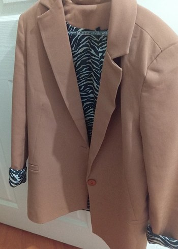 Düğmeli Kahverengi Zebra Desenli Kadın Blazer - Görsel 3