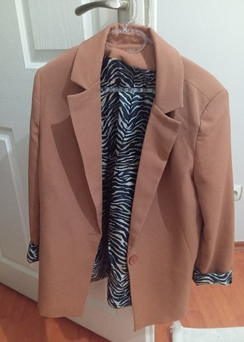 Düğmeli Kahverengi Zebra Desenli Kadın Blazer - Görsel 2