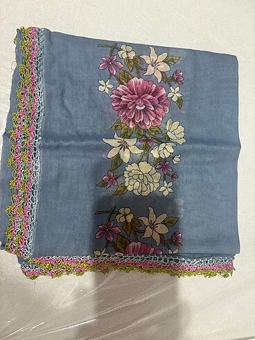  Beden beyaz Renk Oyalı yazma tekli 200 tl