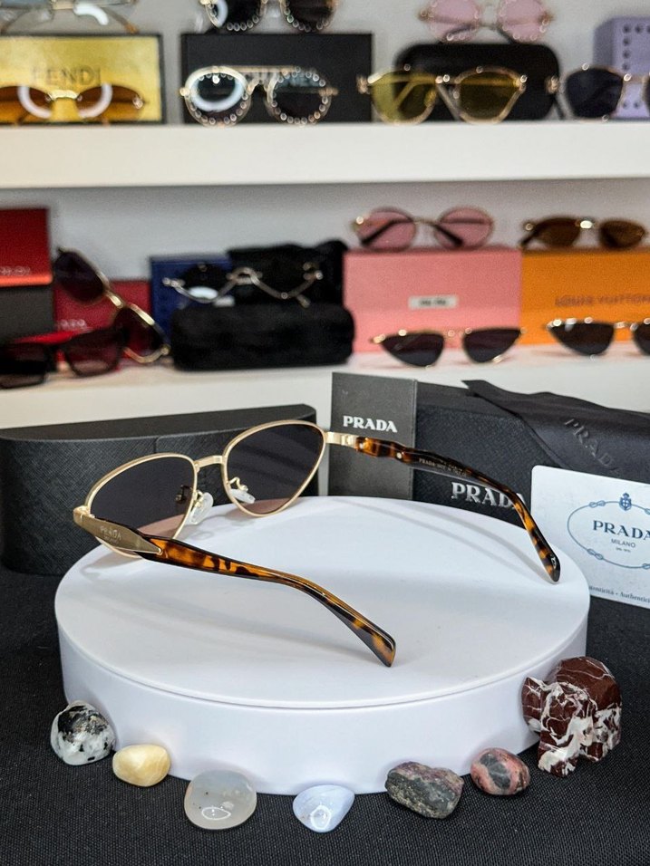 Prada Parlak Kahverengi Kadın Güneş Gözlüğü - Görsel 2