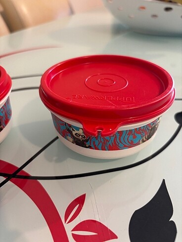 Beden Tupperware ikli beslenme kutusu