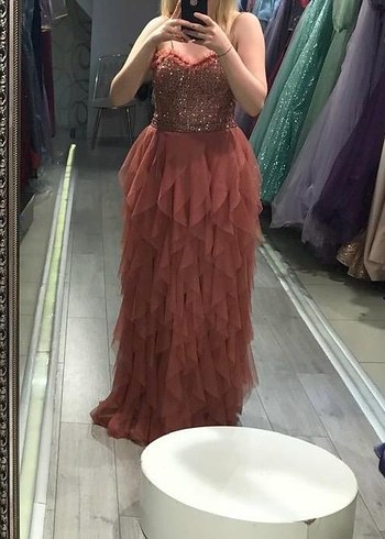 Kahverengi Uzun Drapeli Straplez Abiye - Görsel 2