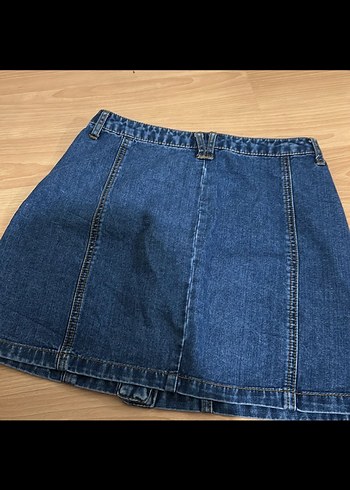 Stradivarıus Düğmeli Lacivert Denim Mini Etek - Görsel 3