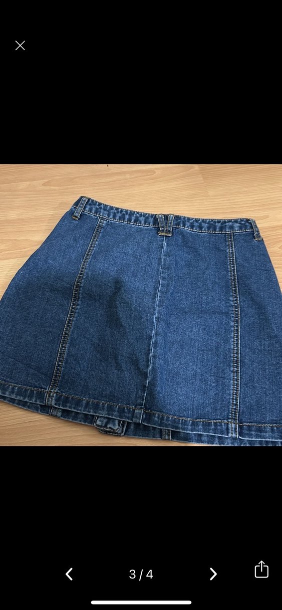 Stradivarıus Düğmeli Lacivert Denim Mini Etek - Görsel 3